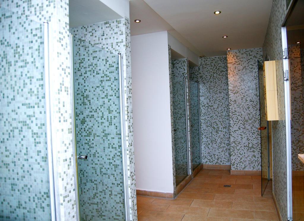 שיופוק Club 218 Wellness Petra Apartman מראה חיצוני תמונה
