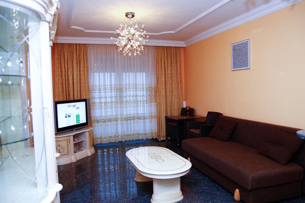 שיופוק Club 218 Wellness Petra Apartman מראה חיצוני תמונה