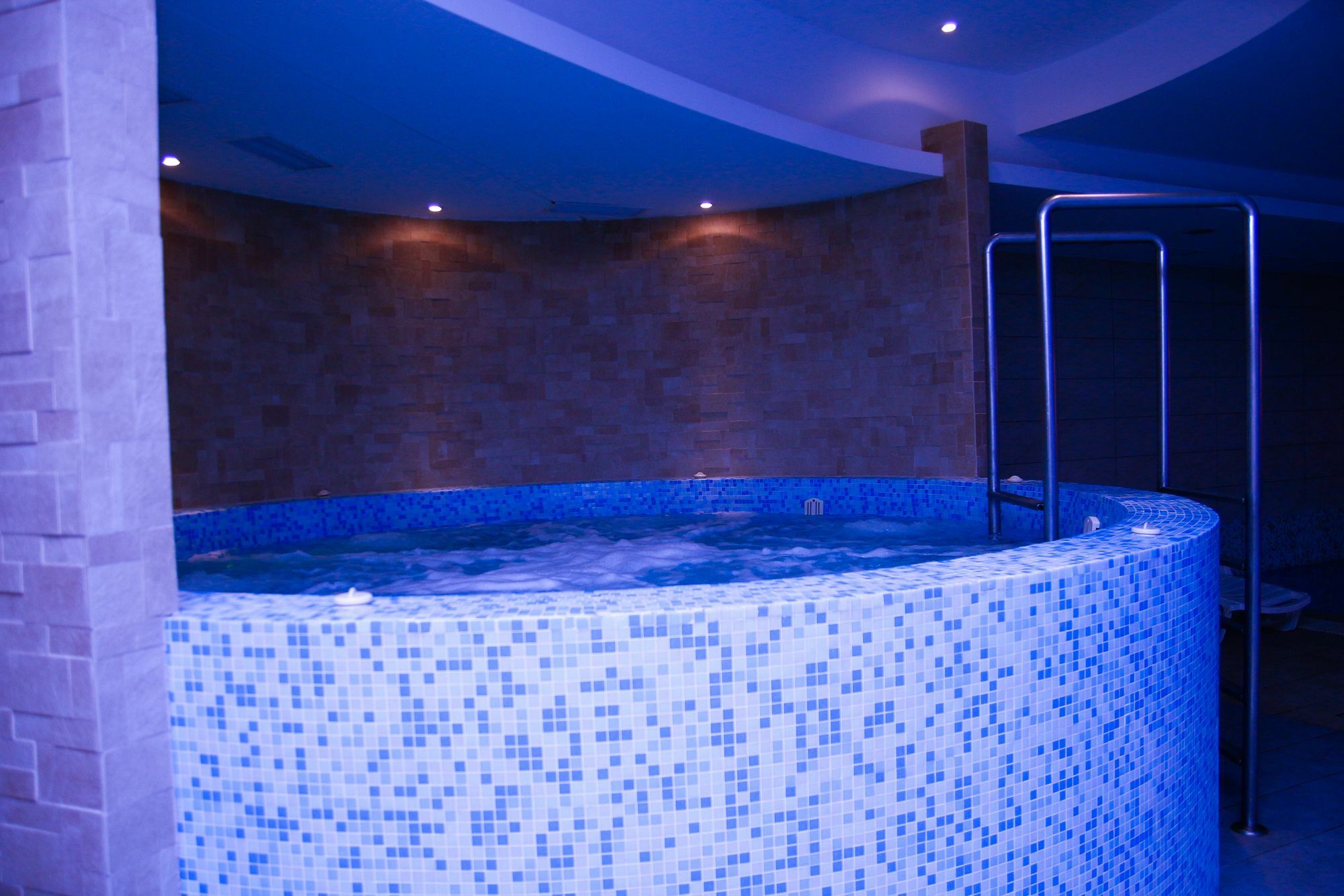 שיופוק Club 218 Wellness Petra Apartman מראה חיצוני תמונה