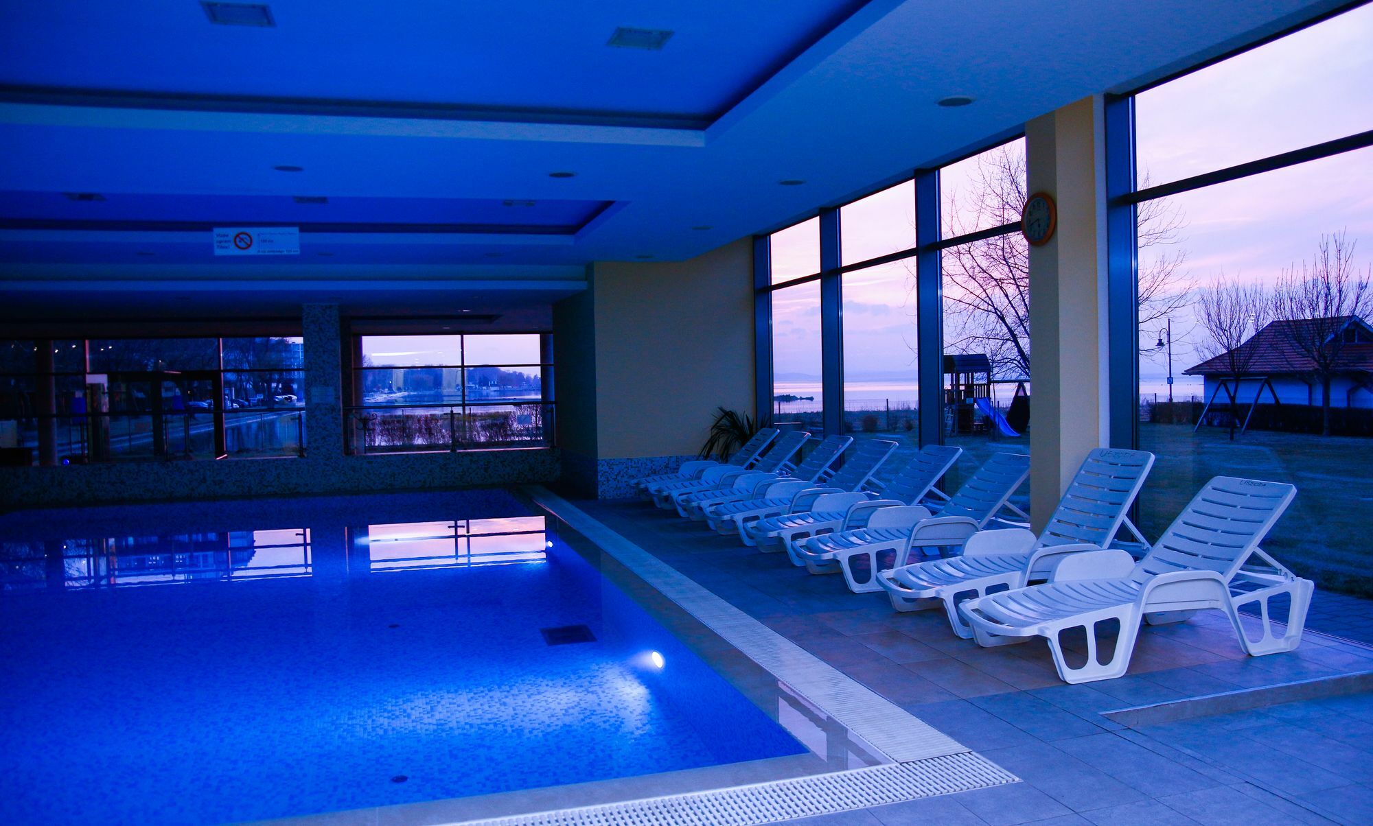 שיופוק Club 218 Wellness Petra Apartman מראה חיצוני תמונה